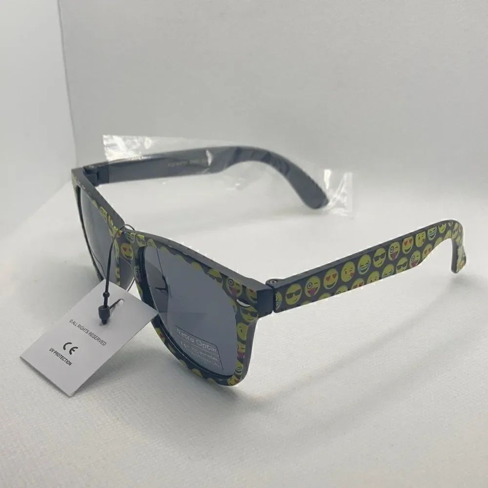 RetroāEmojiāKidsĀ Sunglassesā
